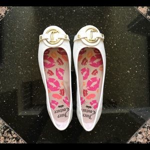 Juicy Couture flats